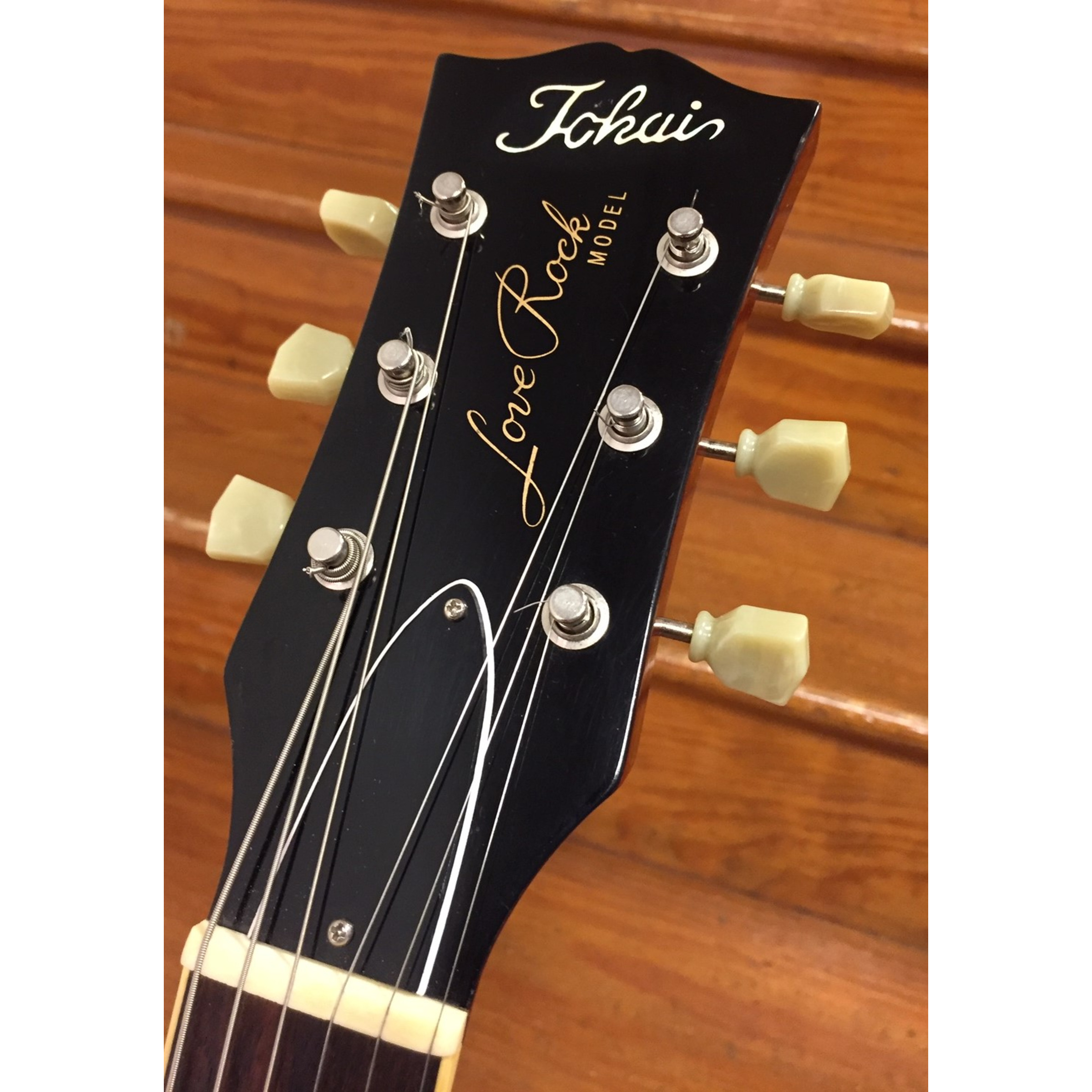SECONDHAND Tokai LS75Q Love Rock, Made in Japan (2004 SECONDHAND Tokai LS75Q Love Rock, Made in Japan (2004