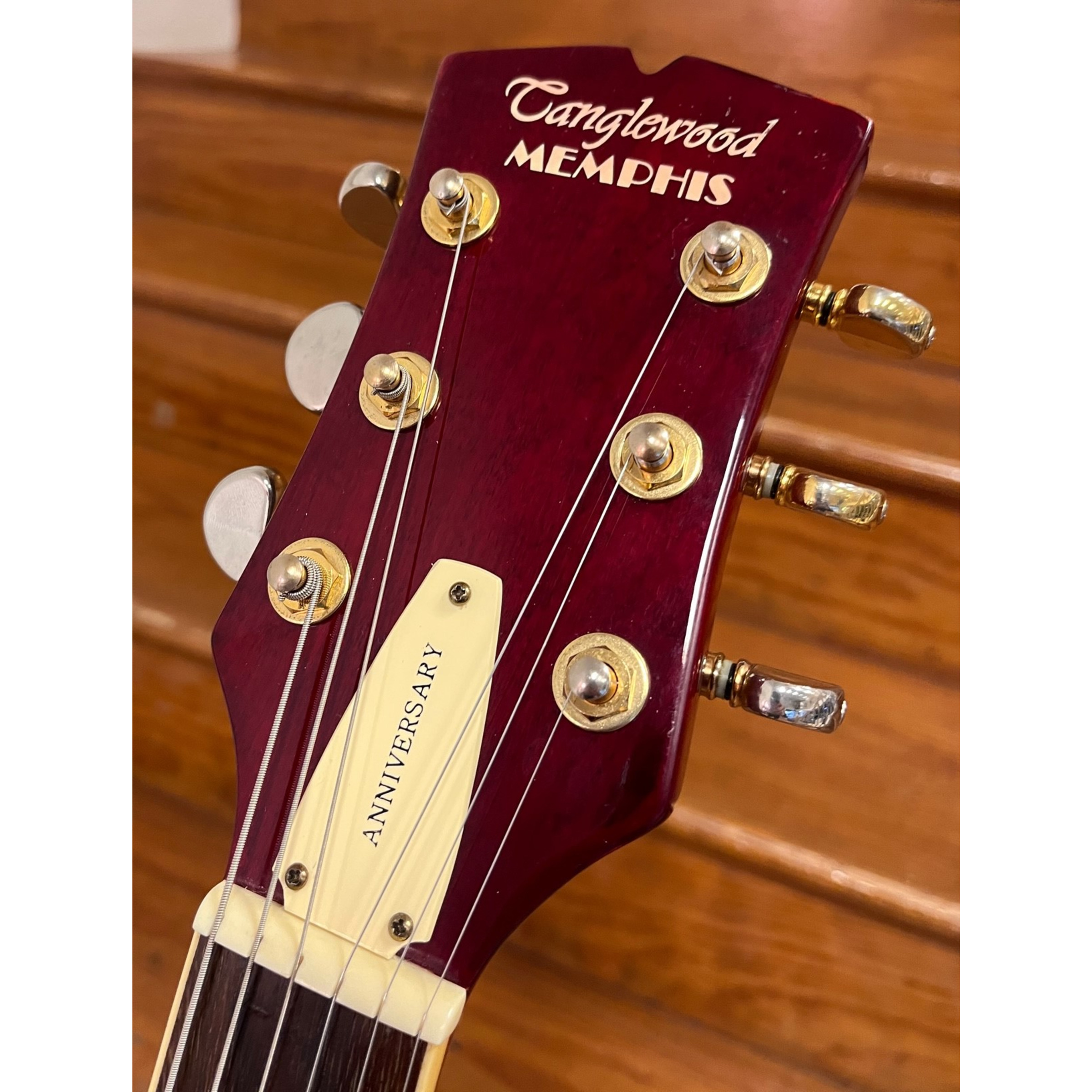 SECONDHAND Tanglewood Memphis AS35 Cherry GigGear