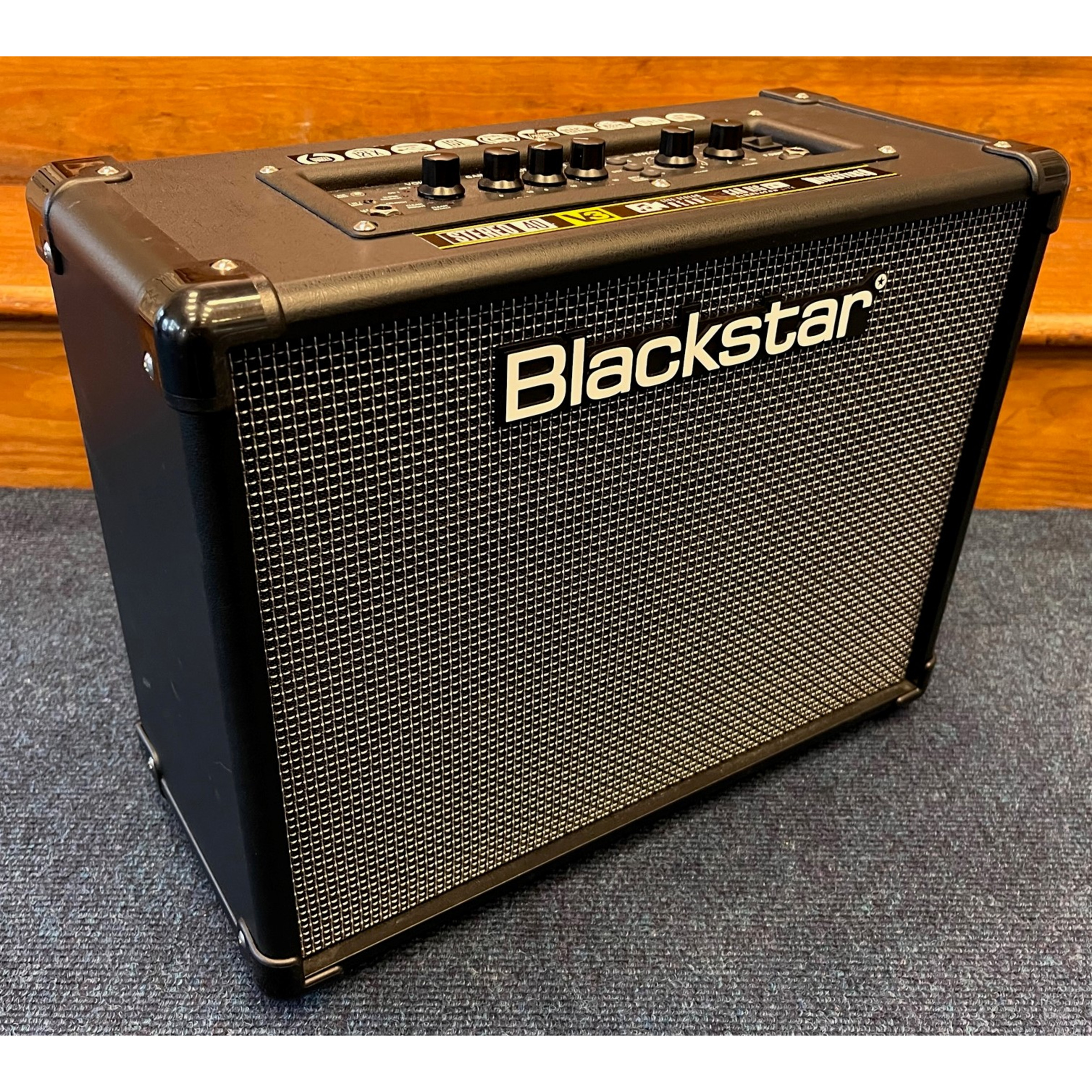 SECONDHAND Blackstar ID Core 40 V3, 40w Guitar amp with effects GigGear