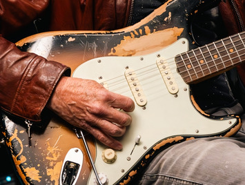 Fender Artist Signature Guitars & Basses