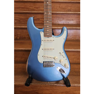 SECONDHAND Fender Vintera Roadworn '60s Strat - Lake Placid Blue