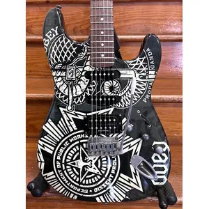 SECONDHAND Squier Stratocaster Obey HSS - Dissent