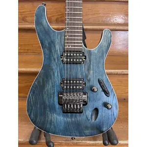 B-STOCK Ibanez S520AH Electric Guitar - Cosmic Blue Flat (Scuff marks back of body)
