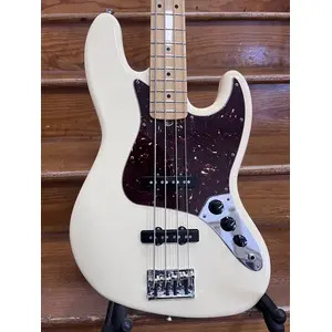 SECONDHAND Fender American Standard Jazz Bass inc Hard Case - Olympic White