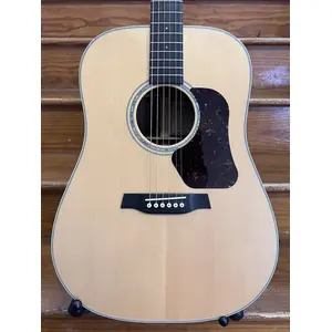 SECONDHAND Walden D710 Dreadnought Acoustic Guitar