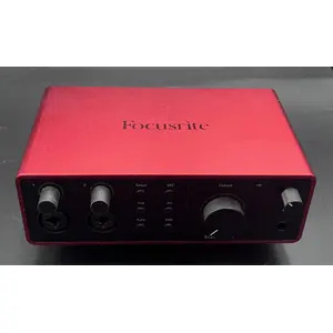 SECONDHAND Focusrite Scarlett 4i4 Recording Interface inc. Box, Manual, PSU, USB