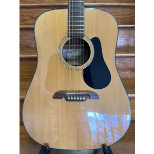 SECONDHAND Alvarez RD8 Dreadnought Acoustic Natural with Hardcase