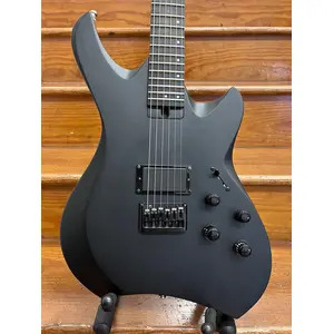 SECONDHAND Line 6 Shurikan SR270 Variax inc Gig Bag - Black