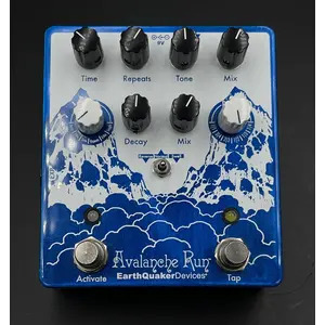 SECONDHAND EarthQuaker Devices Avalanche Run Stereo Reverb and Delay Pedal