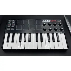 SECONDHAND AKAI Professional MPK MINI Standard USB Keyboard Controller