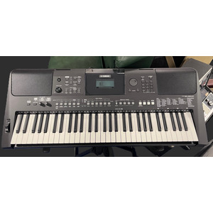 SECONDHAND Yamaha PSRE-463 Keyboard inc Box and Cover