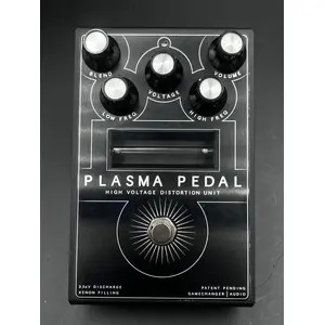 SECONDHAND Gamechanger Audio Plasma Distortion Pedal 