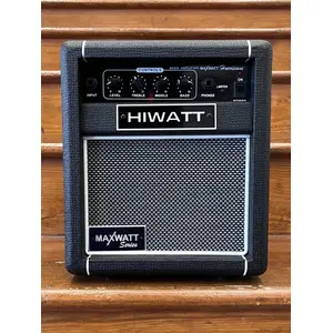 SECONDHAND Hiwatt Maxwatt Hurricane Bass Practice Amp