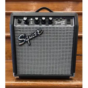 SECONDHAND Squier Frontman 10G Guitar Combo