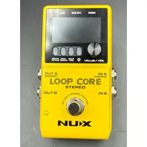 SECONDHAND NUX Loop Core Looper Pedal inc. Original Box