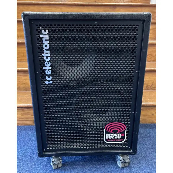 SECONDHAND TC Electronic BG250 Bass Combo