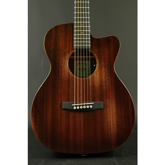 Martin 000C Jr E StreetMaster Junior Auditorium Cutaway Electro Acoustic