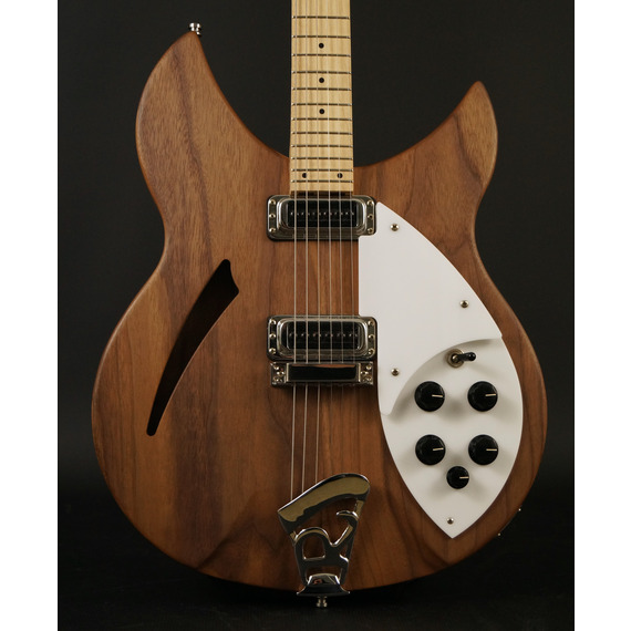 SECONDHAND Rickenbacker 330 Walnut, 2022