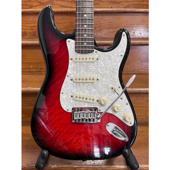 SECONDHAND Squier Standard Stratocaster Red Flame Burst