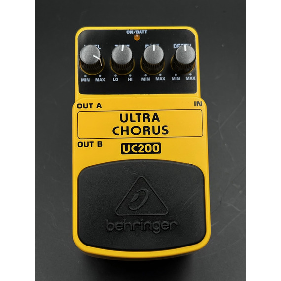 SECONDHAND Behringer UC200 Ultra Chorus