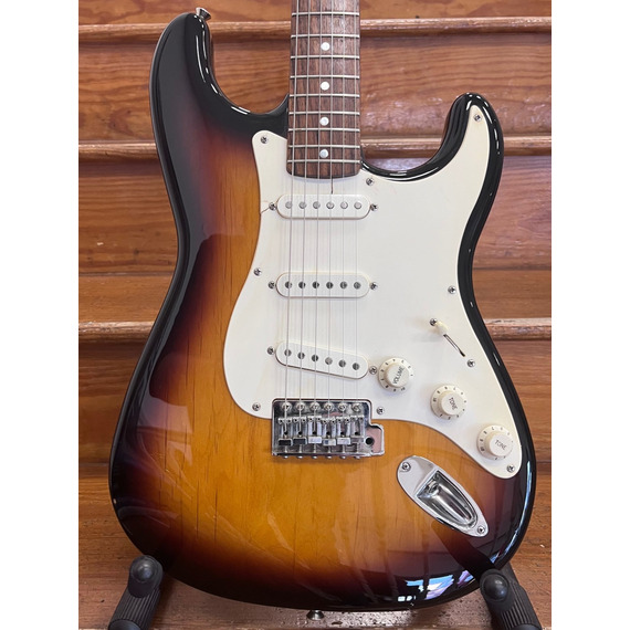 SECONDHAND Squier Affinity Stratocaster 2 Tone Sunburst