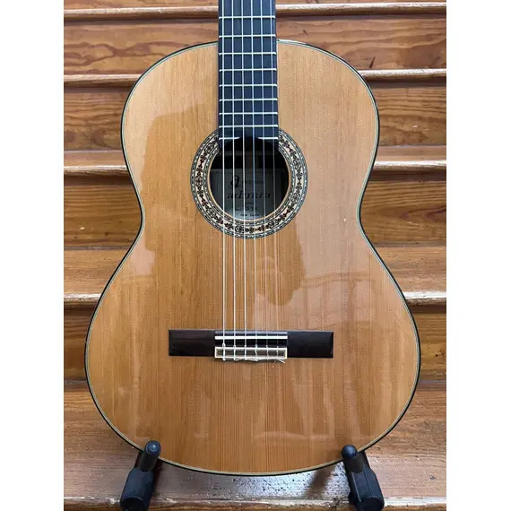SECONDHAND Admira A18 Classical Guitar