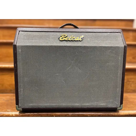 SECONDHAND Belcat 25c Acoustic Amplifier inc. IEC Cable