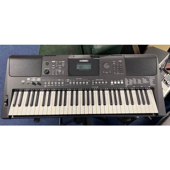 SECONDHAND Yamaha PSRE-463 Keyboard inc Box and Cover