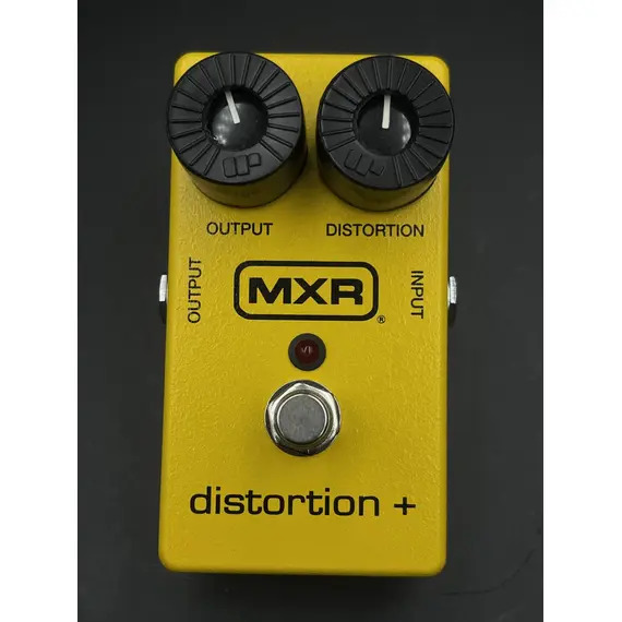 SECONDHAND MXR Distortion + Pedal
