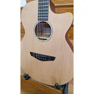 SECONDHAND Faith FKVCD - Cedar/Mahogany inc. Faith gig bag