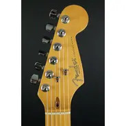 SECONDHAND Fender American Standard Stratocaster (1996) inc Hard Case - Candy Apple Red
