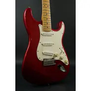 SECONDHAND Fender American Standard Stratocaster (1996) inc Hard Case - Candy Apple Red