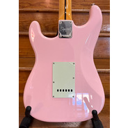 SECONDHAND Squier FSR Classic Vibe '60s Strat, Shell Pink, Limited Edition