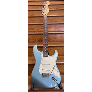 SECONDHAND Fender 2003 Standard Strat Blue - Agave RW