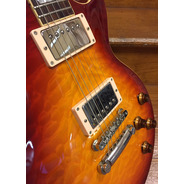 SECONDHAND Tokai LS75Q Love Rock, Made in Japan (2004) Heritage Cherry Sunburst Quilt Top