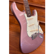 SECONDHAND Fender Vintera Modified 60's Stratocaster - Burgundy Mist