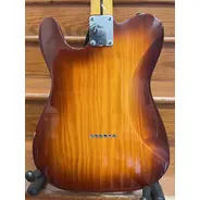 SECONDHAND Fender Modern Player Telecaster Plus - Honeyburst (2016)