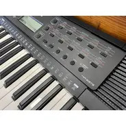 SECONDHAND Yamaha PSR-E273 61-Key Keyboard inc Stand