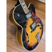 SECONDHAND Antoria Jazzstar H794 inc Hard Case - Sunburst 