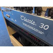 SECONDHAND Peavey Classic 30 (made in USA) inc. Cover