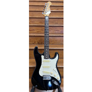 SECONDHAND Squier Stratocaster Black (Made in Korea, Samick Factory)