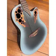SECONDHAND Ovation Celebrity CE44 Reverse Blue Burst