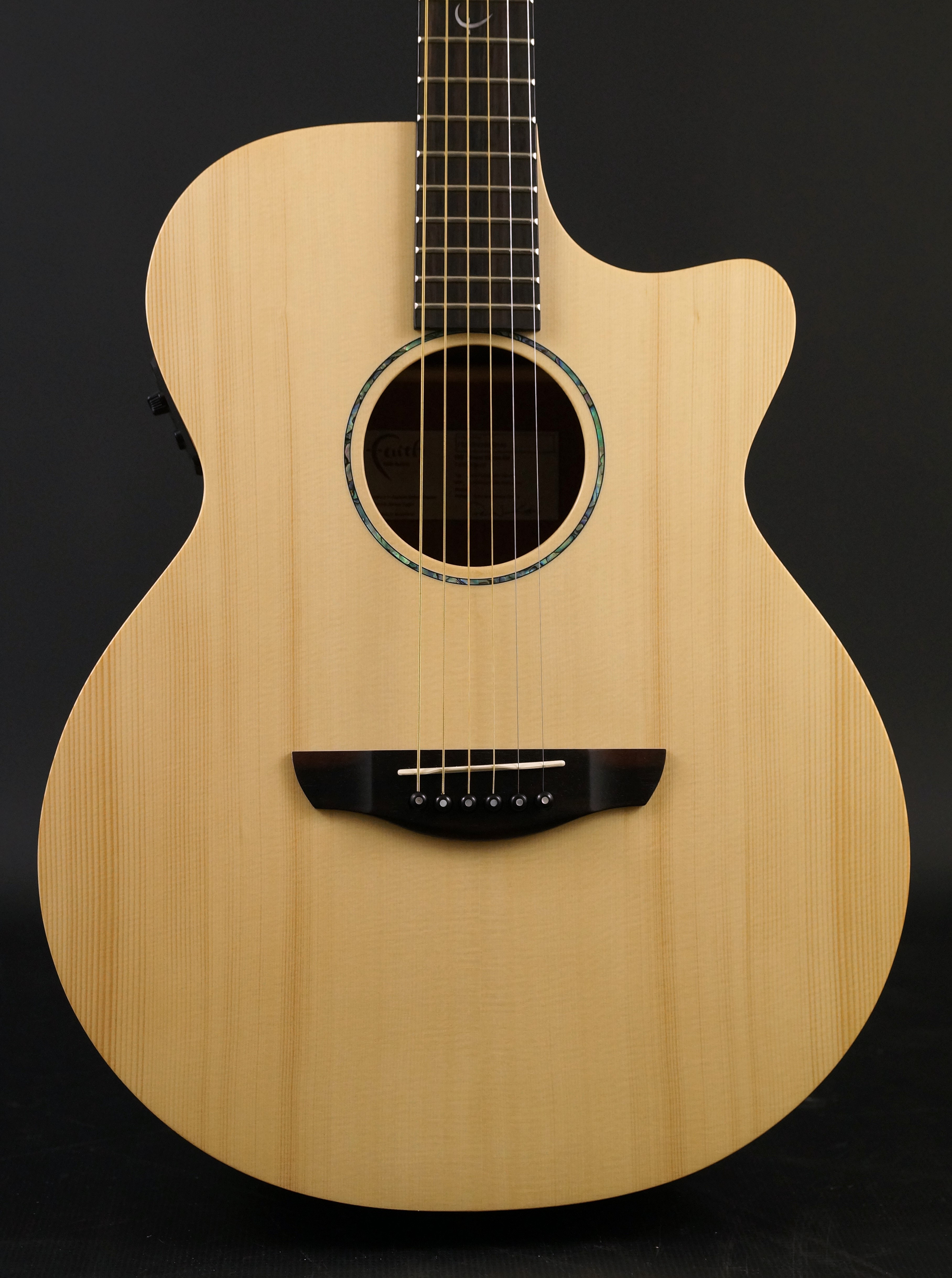Faith Naked Series FKV Venus - Electro Acoustic - GigGear