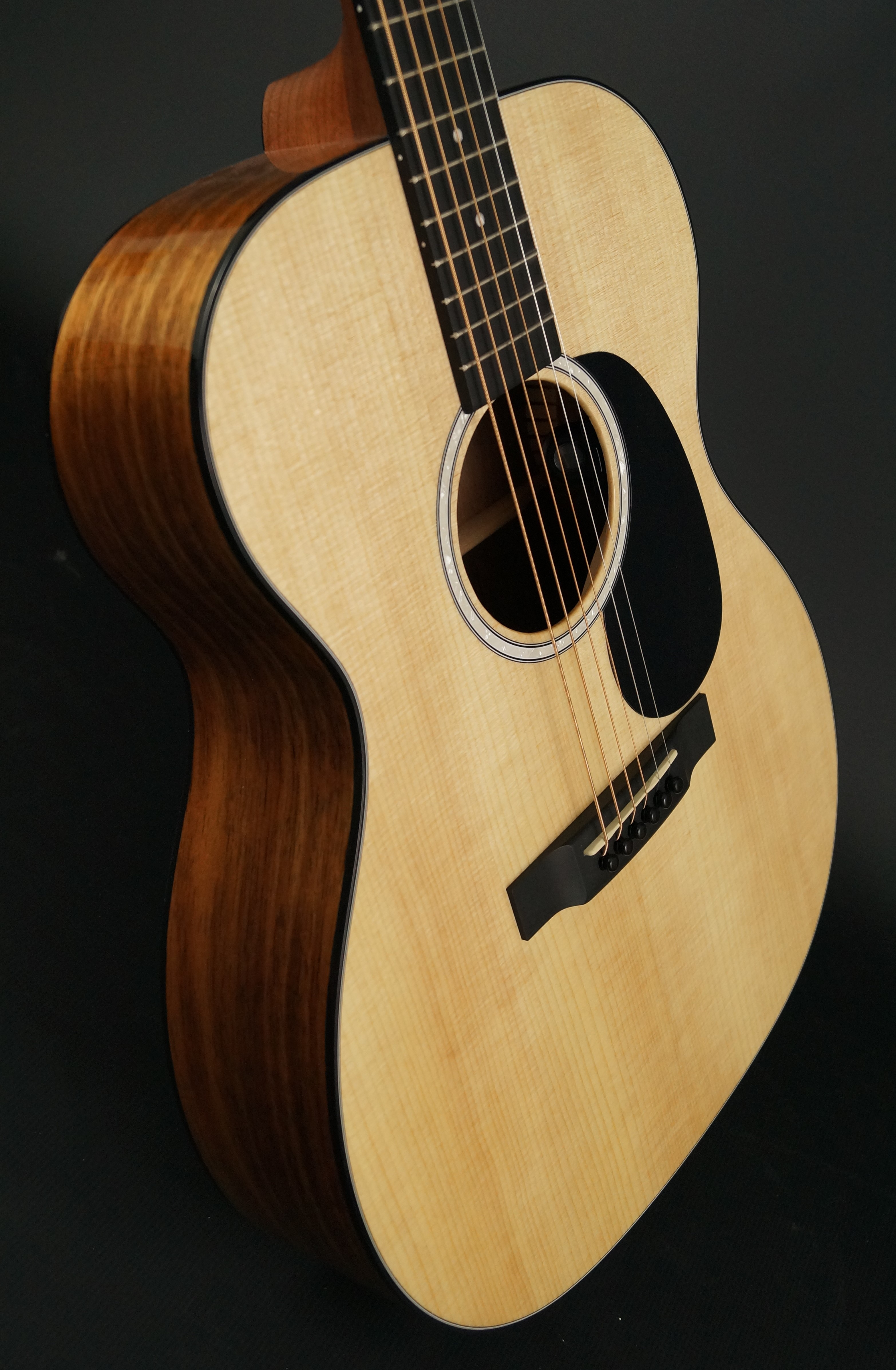 Martin 000-12E Koa Electro Acoustic - GigGear