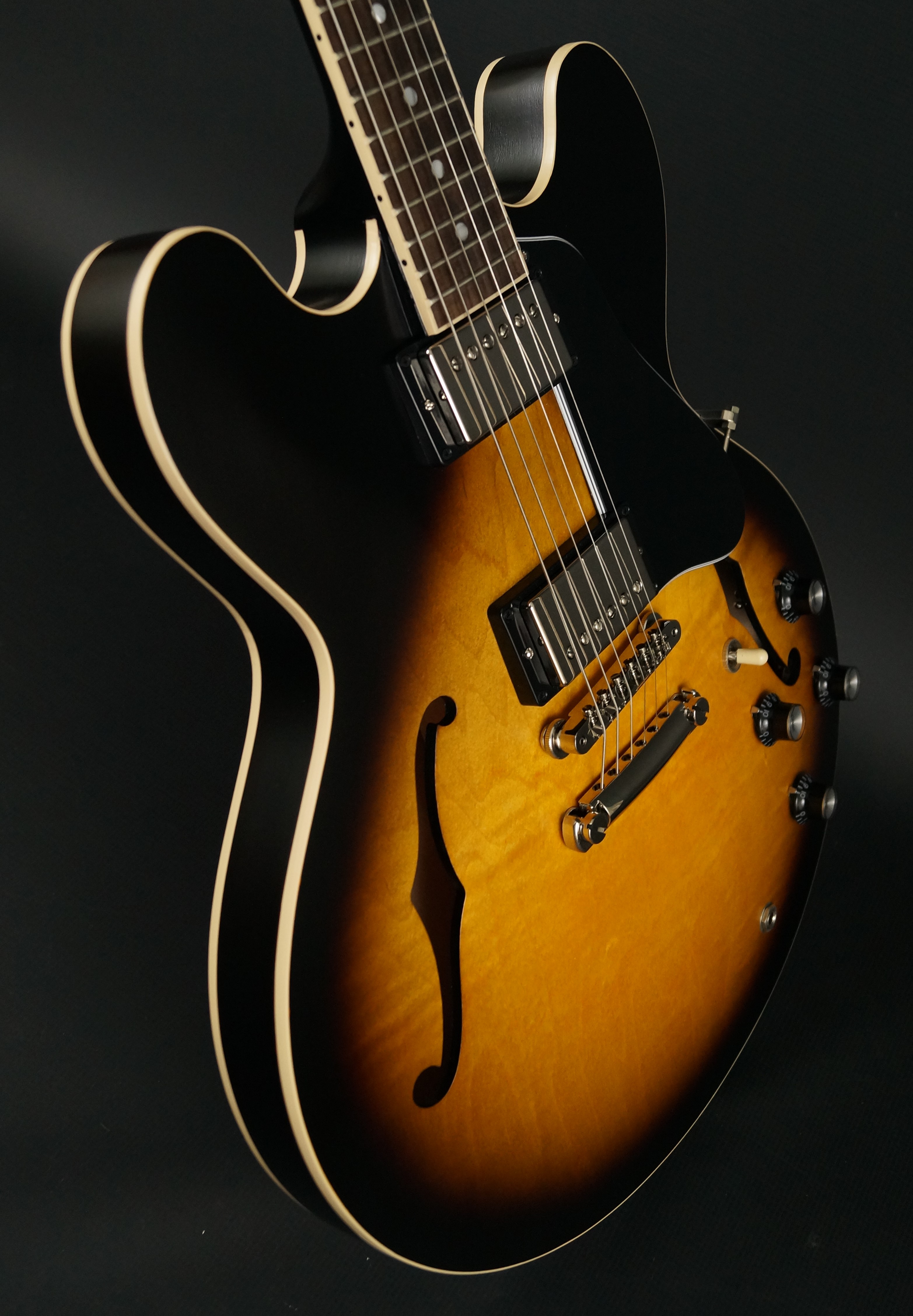 Gibson ES-335 Dot Satin - GigGear