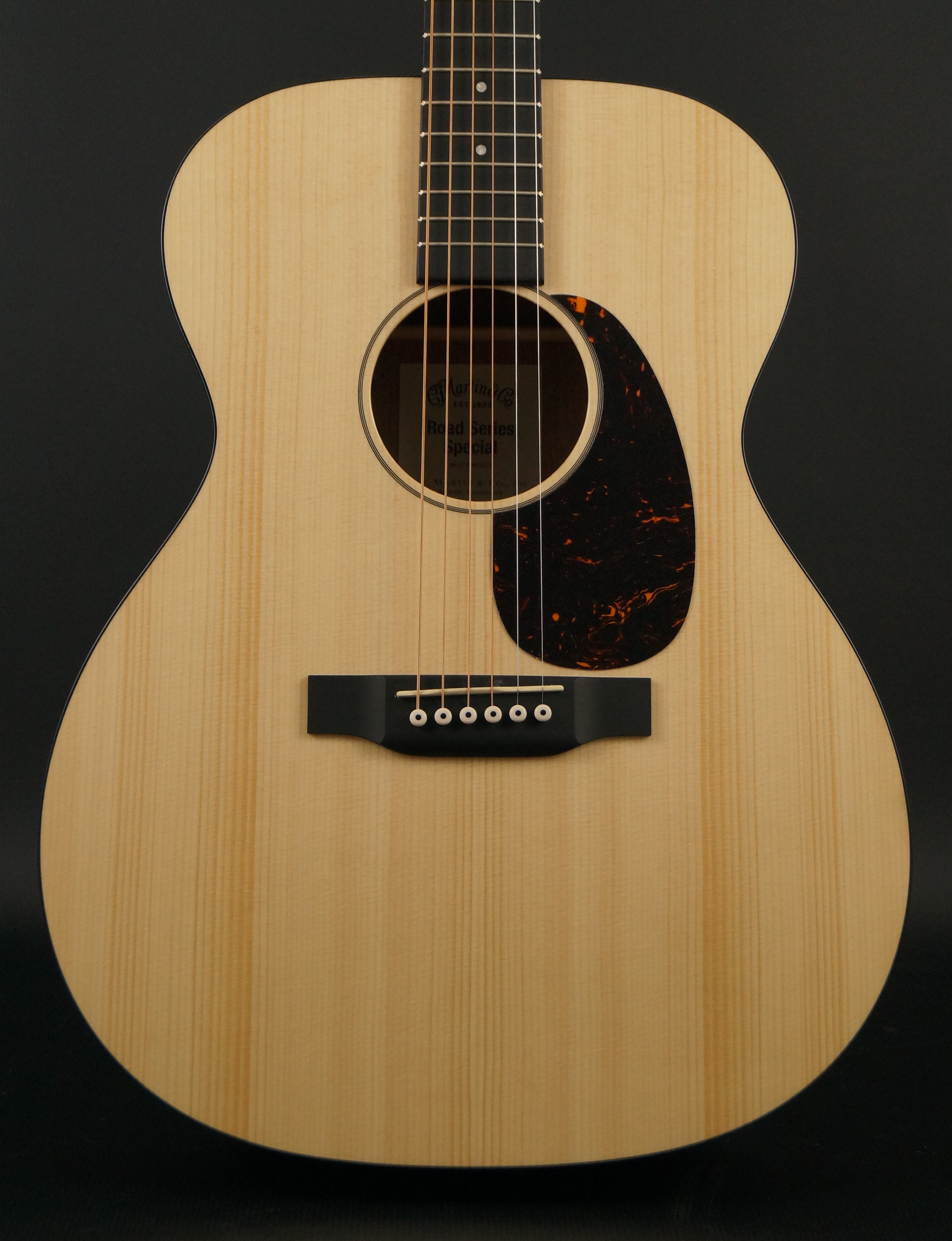 ギター Martin Road Series 000-10E Amazon.com: Martin Guitar Road Series 000-10E Acoustic